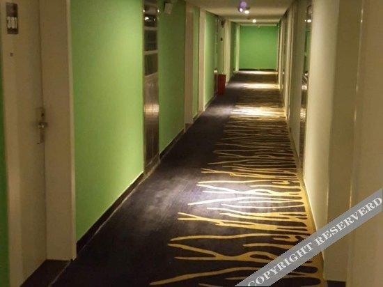 Йиян: Today Inns Yiyang Yuanjiang Jucheng Ave