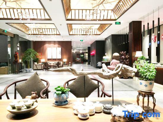 Яньчэн: Book Impression Hotel