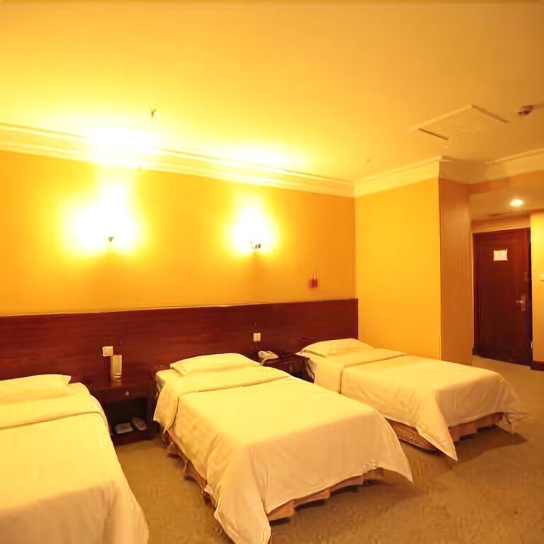 Фусинь: Xing Guang Hotel