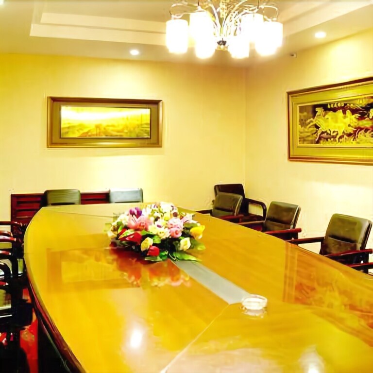 Фусинь: Xing Guang Hotel