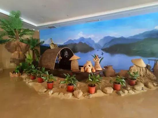 Цюнхай: Qionghai waika Hotel (Wanquanhe store)