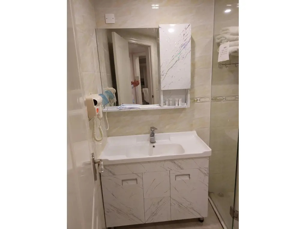 Хойчжоу: Gold Coast Hotel