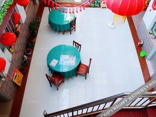 Жичжао: Rizhao Yiyu Fengshang Home Inn