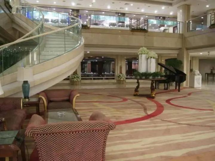 Хучжоу: Weisheng Xiangyi Hotel (Xiangyi Building)