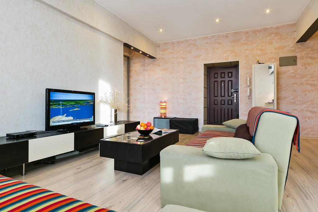 Москва: Spacy Apartment Near Moscow State University