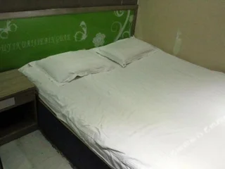 Харбин: Xilong Hotel (Harbin Central Avenue Children's Hospital)