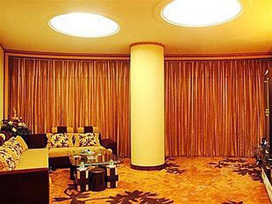 Цзиньюань: Yingde Huangchao International Hotel