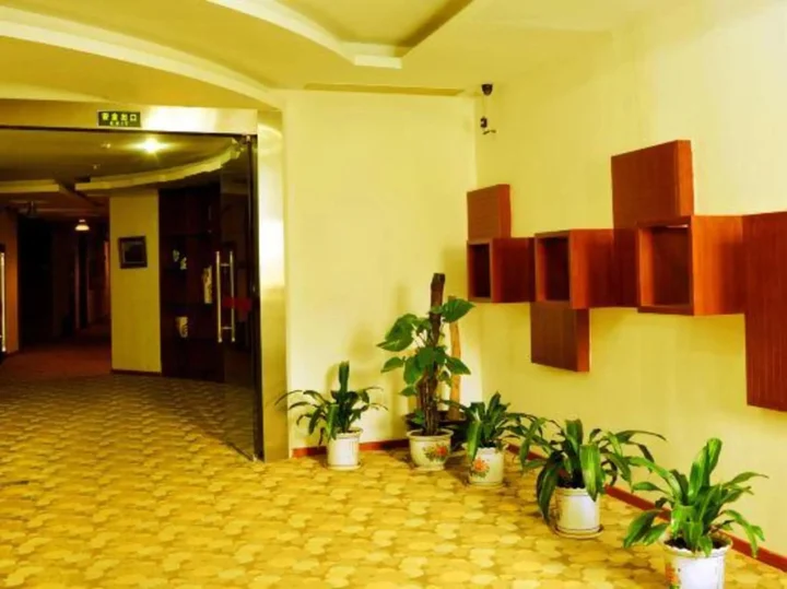 Шэньчжэнь: Yiyuan Hotel