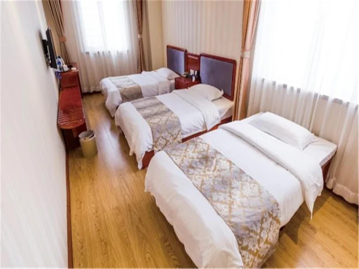 Циньхуандао: Starway Hotel Heping Avenue