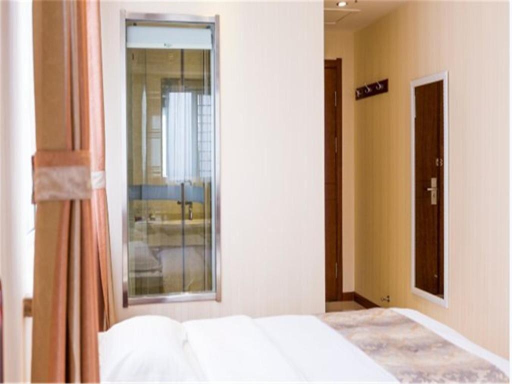 Циньхуандао: Starway Hotel Heping Avenue