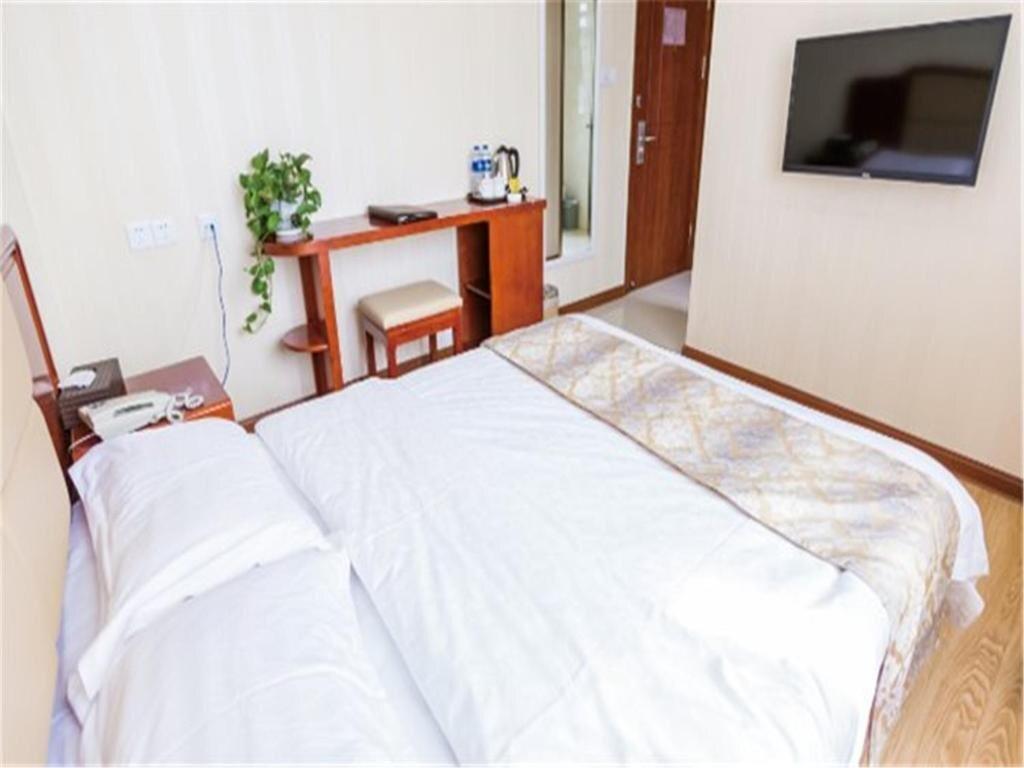 Циньхуандао: Starway Hotel Heping Avenue