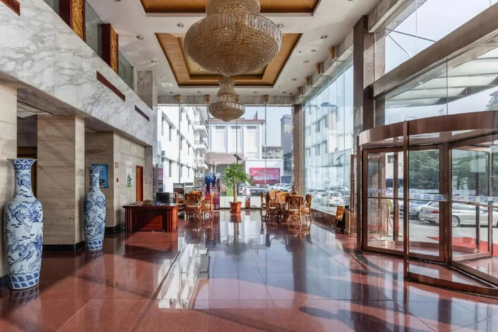 Юньчэн: Yuncheng Hotel