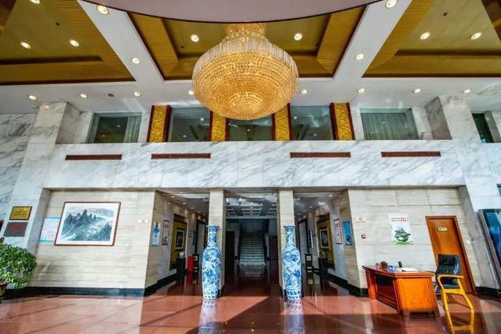 Юньчэн: Yuncheng Hotel