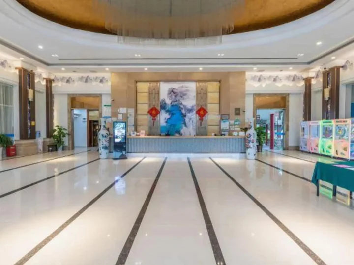 Пинсян: Number One Metropolitan Garden Hotel