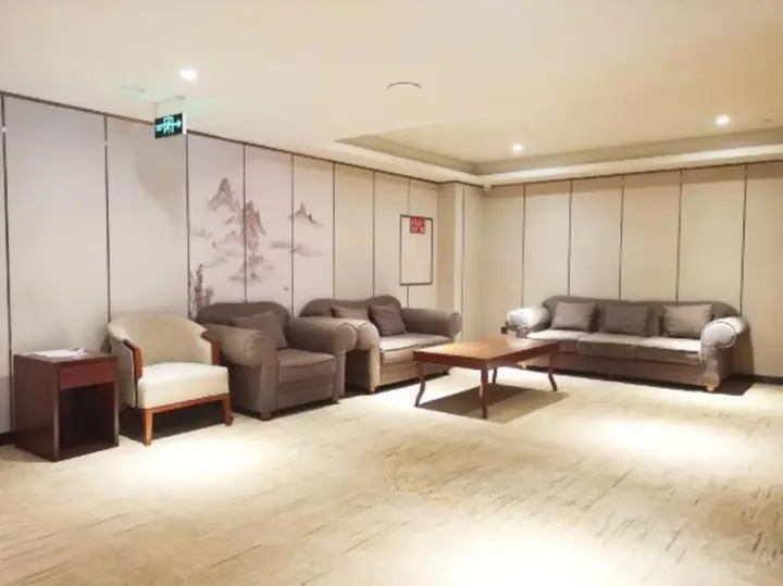 Ибинь: Cuiping Mountain Hotel
