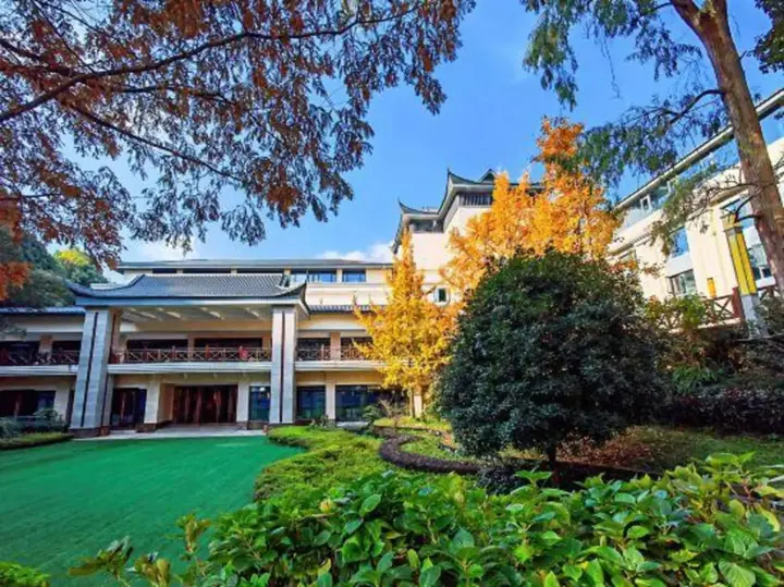 Ибинь: Cuiping Mountain Hotel