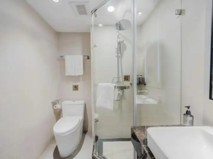 Шаоксинг: Homeinn Selected Hotel (Shaoxing East Station Wanhecheng)