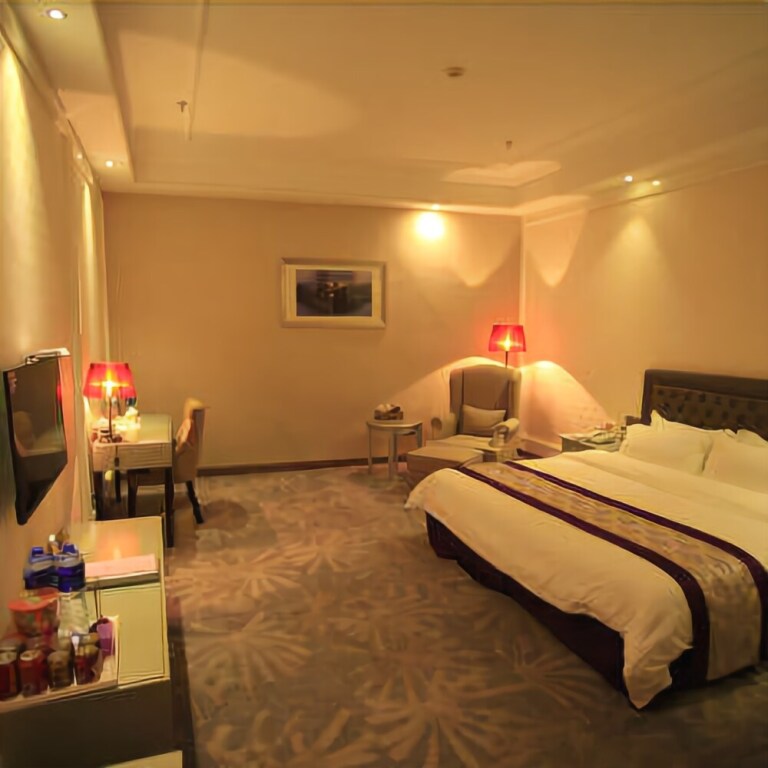 Лунъянь: Longyan Dongshang Hotel (International Food City)