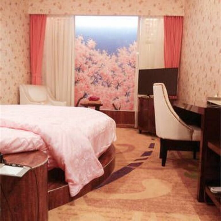 Лунъянь: Longyan Dongshang Hotel (International Food City)