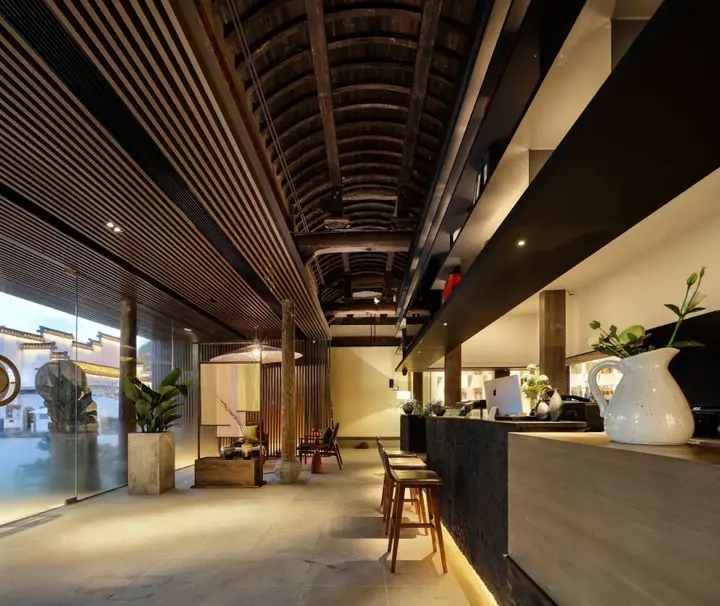Хуаншань: Huangshan POISE Hotel