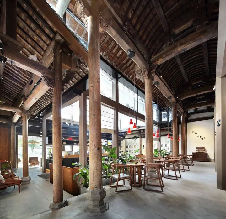 Хуаншань: Huangshan POISE Hotel