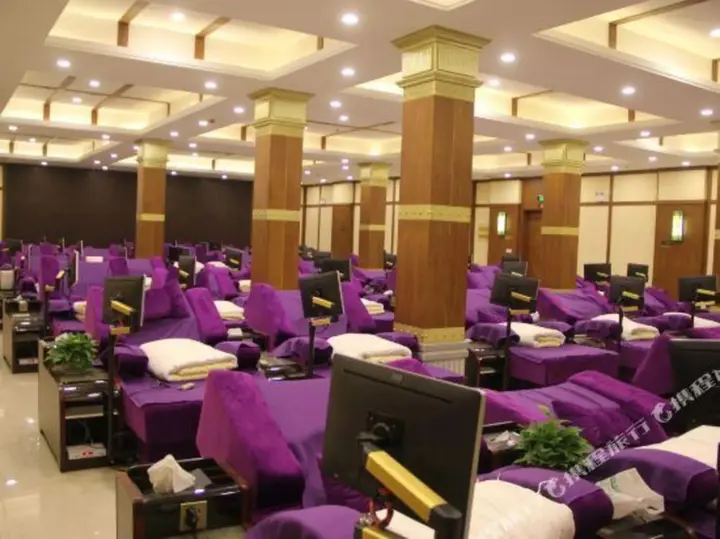Лоян: Lavender Manor Hot Spring Inn