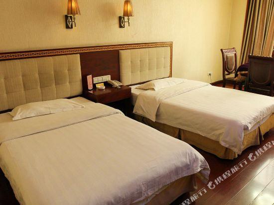 Джин-Чжоу: Yunshuijian Hotel