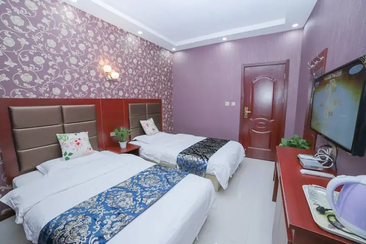Сяньян: Xi'an Aiweixin Theme Hotel
