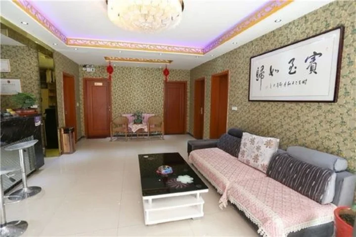 Сяньян: Xi'an Aiweixin Theme Hotel