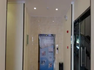 Джин-Чжоу: 7 Days Inn (Jianli Yusha Avenue)