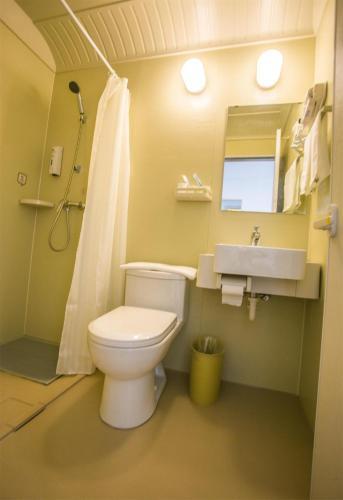 Хух-Хото: Home Inn Huayi Hotel (Yuquan District Tongda South Station)