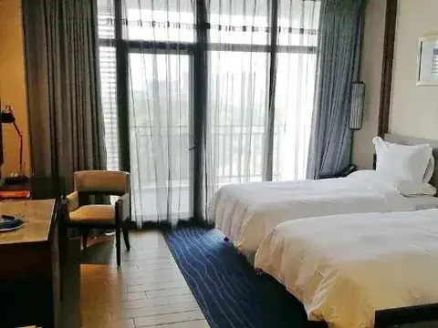 Вэйхай: Nishi Haitai Junting Resort
