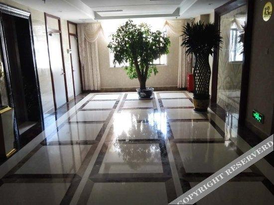 Цюйцзин: Yunzhuyuan Hotel