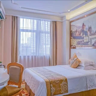 Наньнин: Vienna 3 Best Hotel Nanning Station