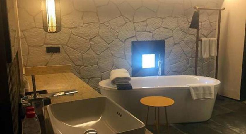 Урумчи: Urumqi Soluxe Hotel