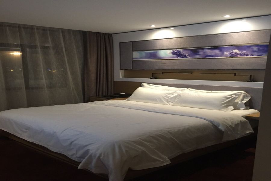 Ухань: Lavande Hotel Wuhan Nanhu WalMart Branch