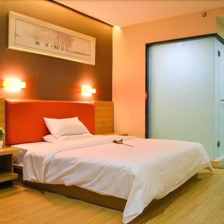 Лоян: Comfort Hotel