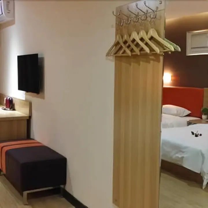 Лоян: Comfort Hotel