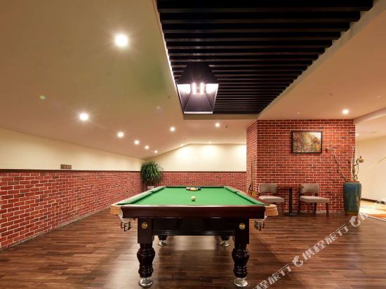 Баоцзи: Yuehao Holiday Inn qingfengxia