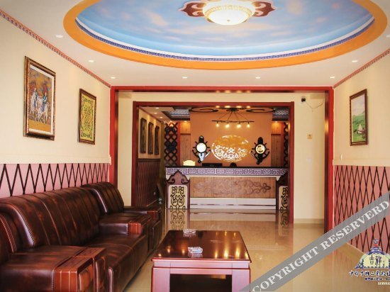 Чжанцзякоу: Zhongdu Jixiang Sanbao Yingpan Hotel