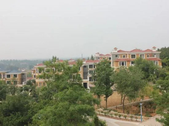 Линьи: Lidu Holiday Hotel