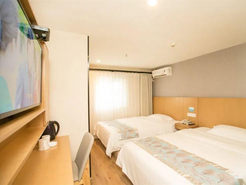 Чжухай: Shell Hotel (Zhuhai Gongbei Port, Fuhuali Wal-Mart)
