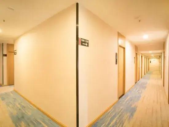 Shell Hotel (Zhuhai Gongbei Port, Fuhuali Wal-Mart) — фото 6