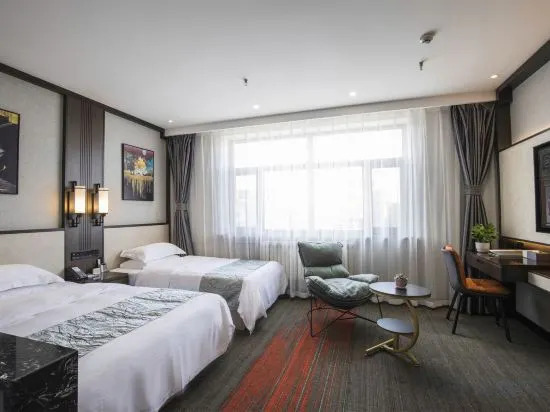 Хэйхэ: Heilongchen Business Hotel (Heihe Railway Station)