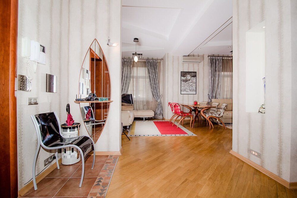 ApartExpo на Кутузовском 35-30 — фото 1