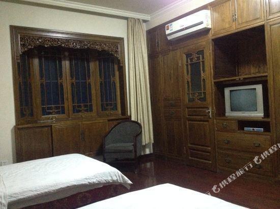 Хуаншань: Wenfeng Hostel