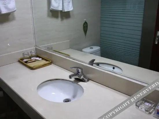 Хуаншань: 黄山杭徽大酒店