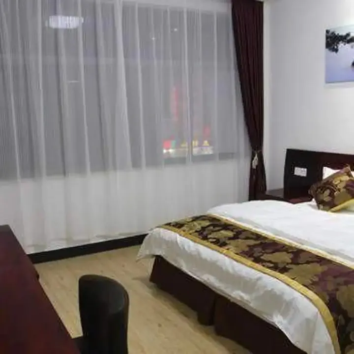 Хуаншань: Yunju Hotel (South Gate of Mount Huang Scenic Area)