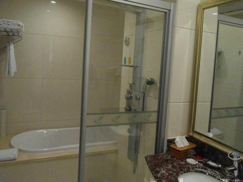 Джиангме: Wuyi Country Garden Phoenix Hotel