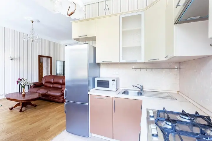 Москва: ApartLux на наб. Шевченко